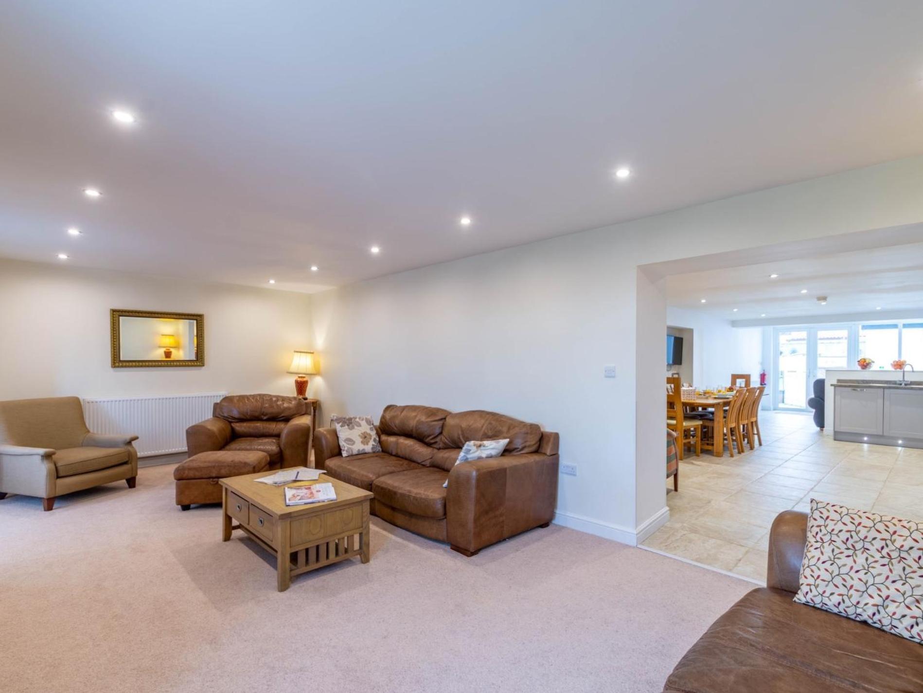 Villa 4 Bed In Langtoft 81235 à Weaverthorpe Extérieur photo