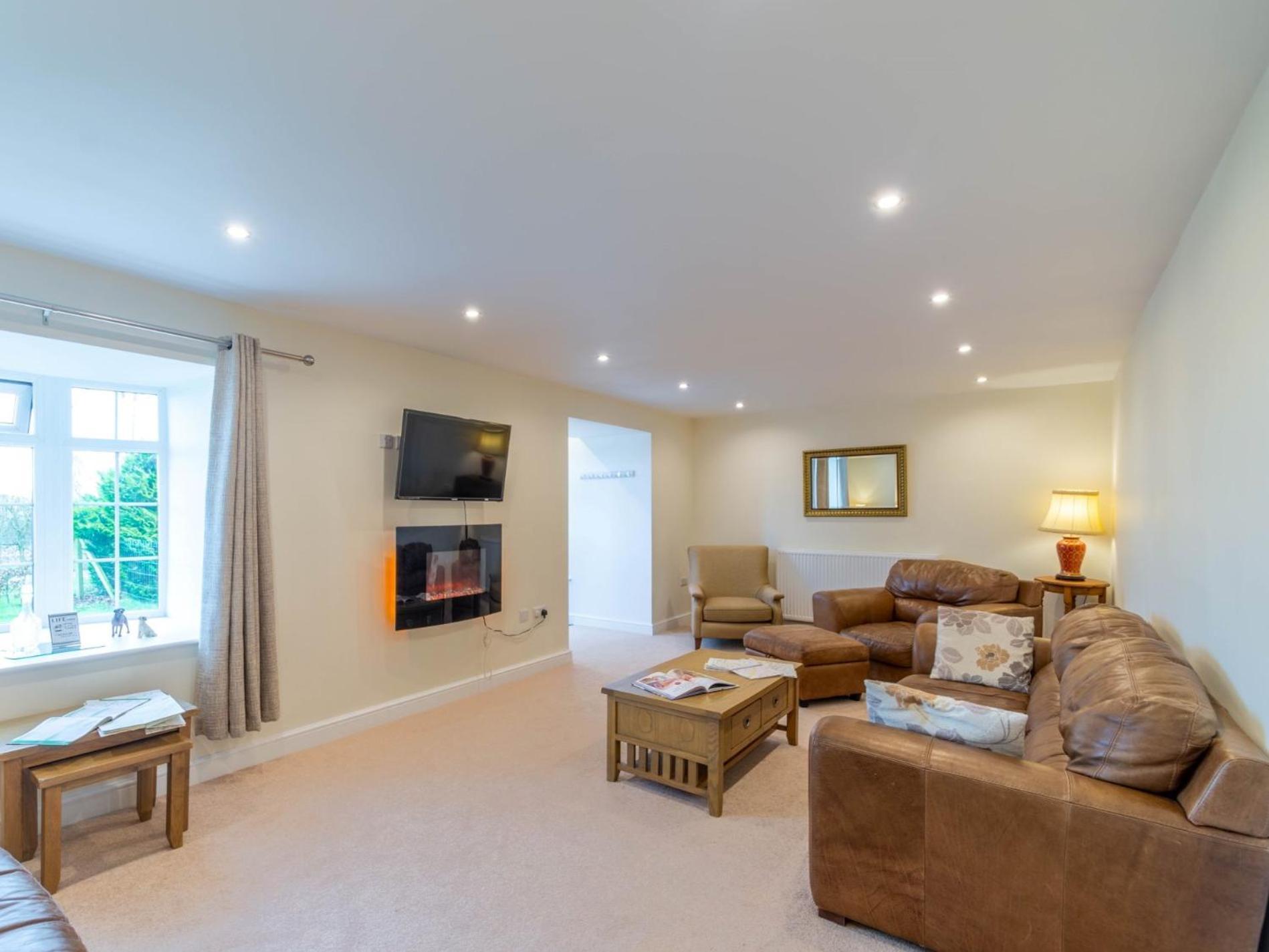 Villa 4 Bed In Langtoft 81235 à Weaverthorpe Extérieur photo